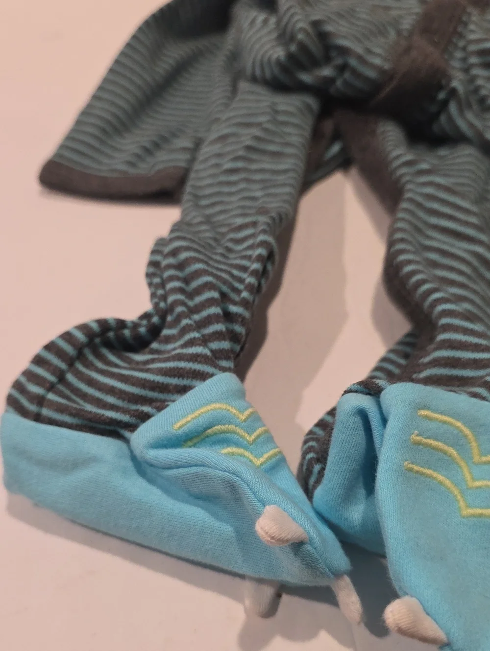 Carters 9 Months Nwt Monster Pjs Snap Up Footie Claws